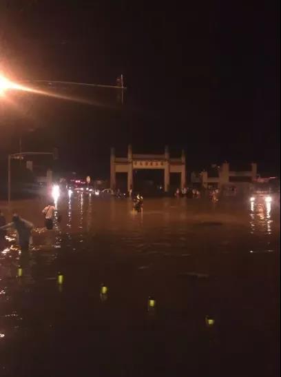 該拿城市內(nèi)澇這只“洪水猛獸”怎么辦？-