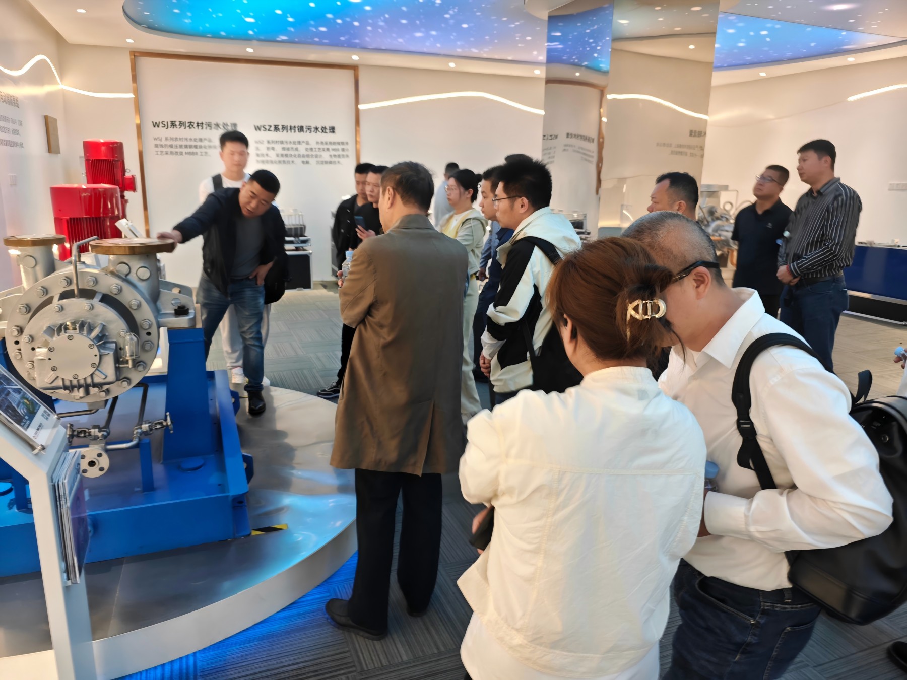 【世環(huán)通企業(yè)游學(xué)】走進連成泵業(yè)集團，解碼創(chuàng)新科技×綠色智造雙引擎-